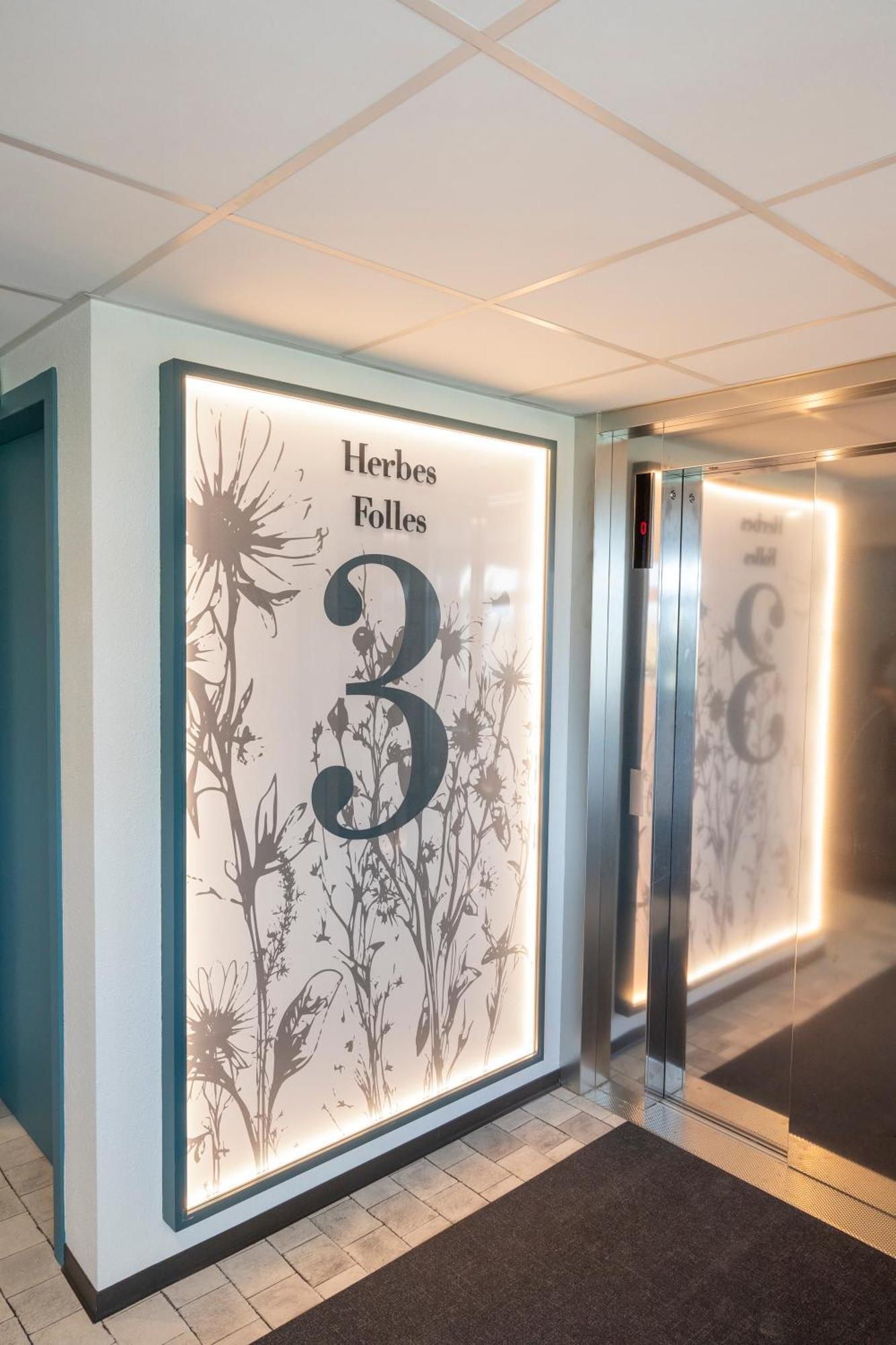 Hôtel ibis Pontivy Exterior foto
